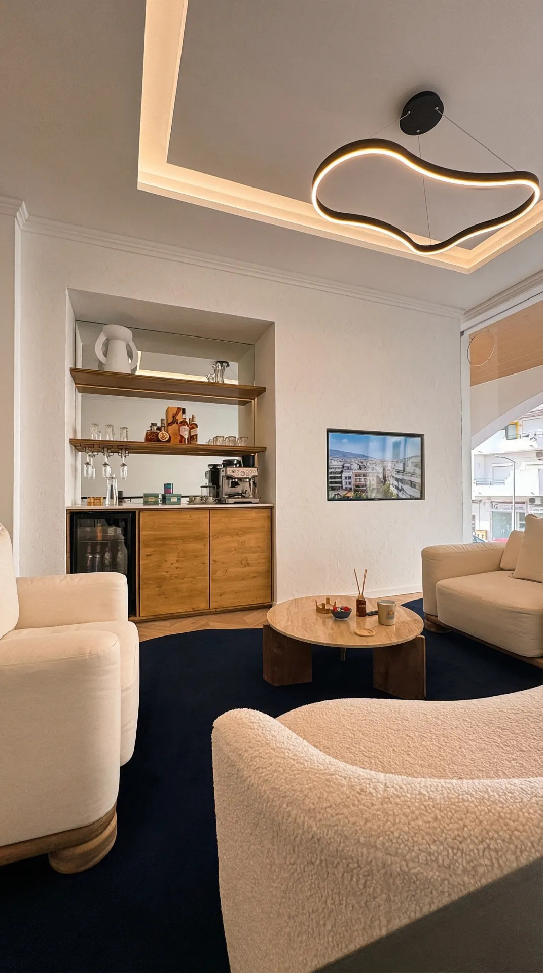 2nd Haus lounge
